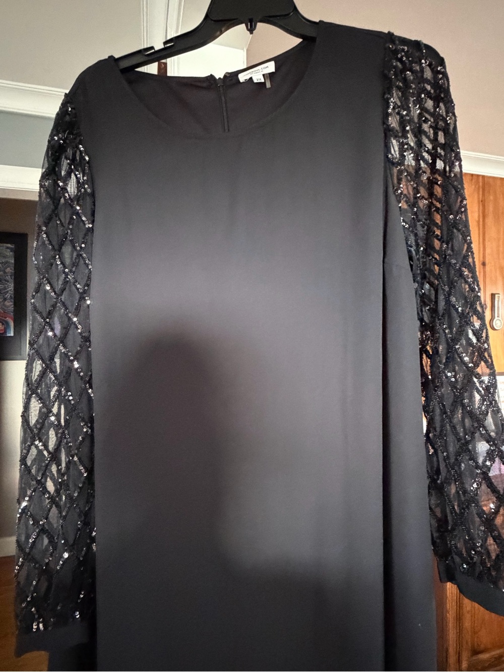 Chic Soul Black Long Sleeve Sequin Shift Dress